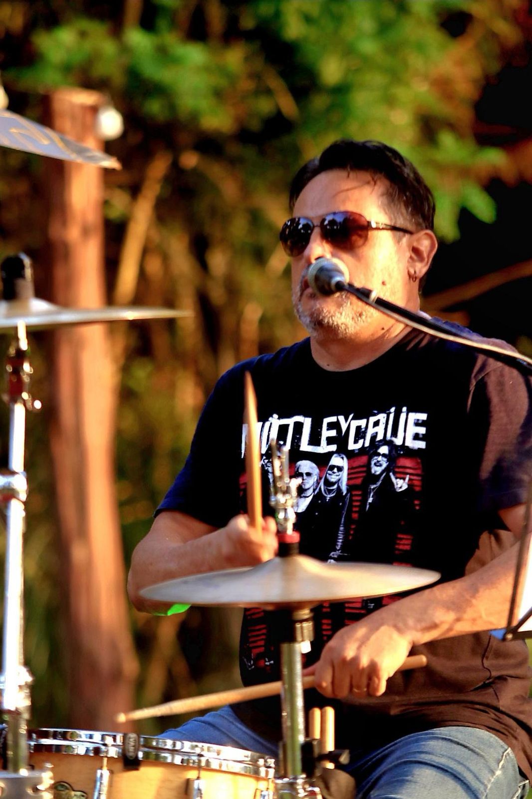 Banda de rock Mr.Jonnie em evento corporativo